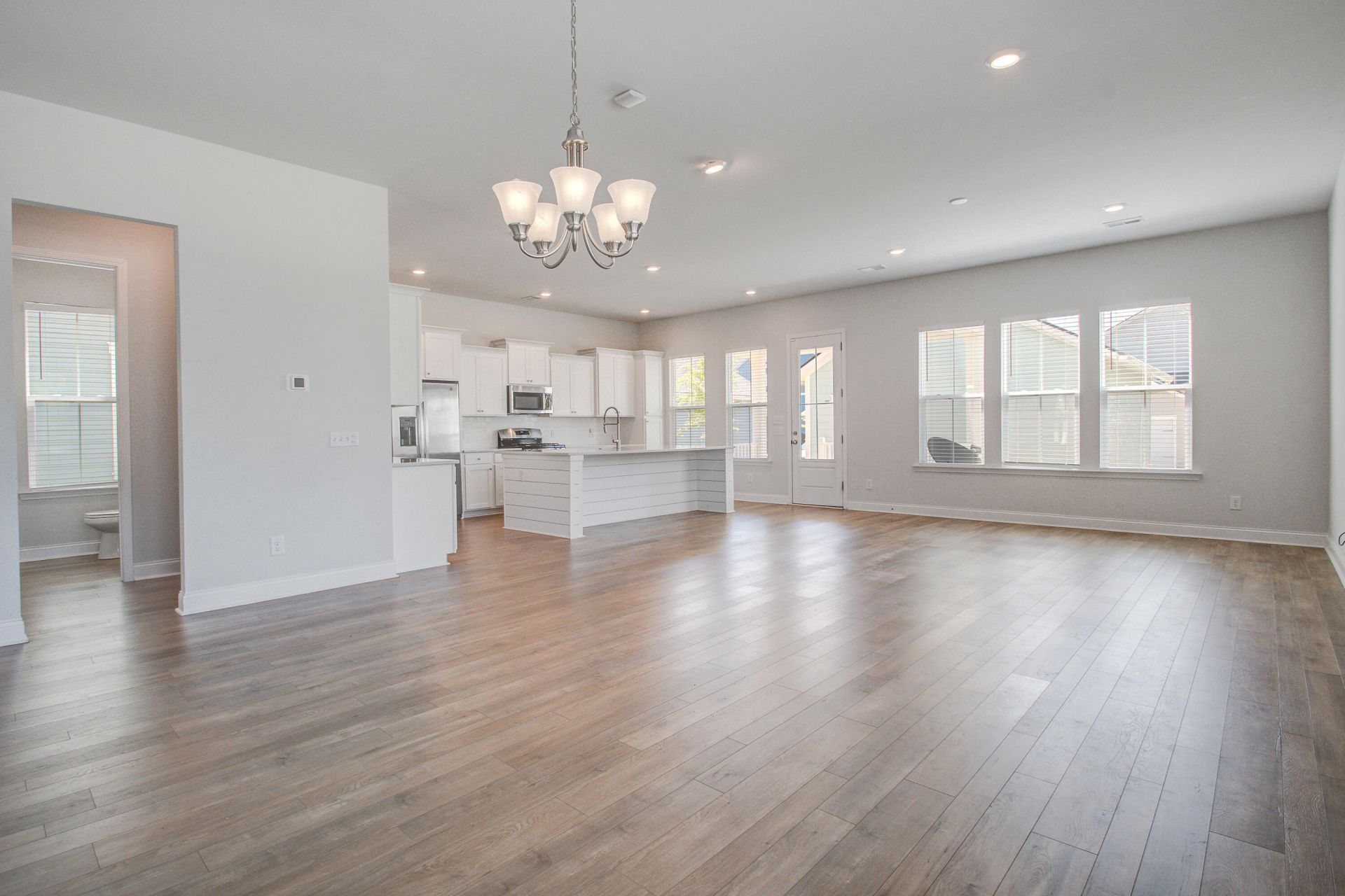 416 W Respite Lane Photo 13