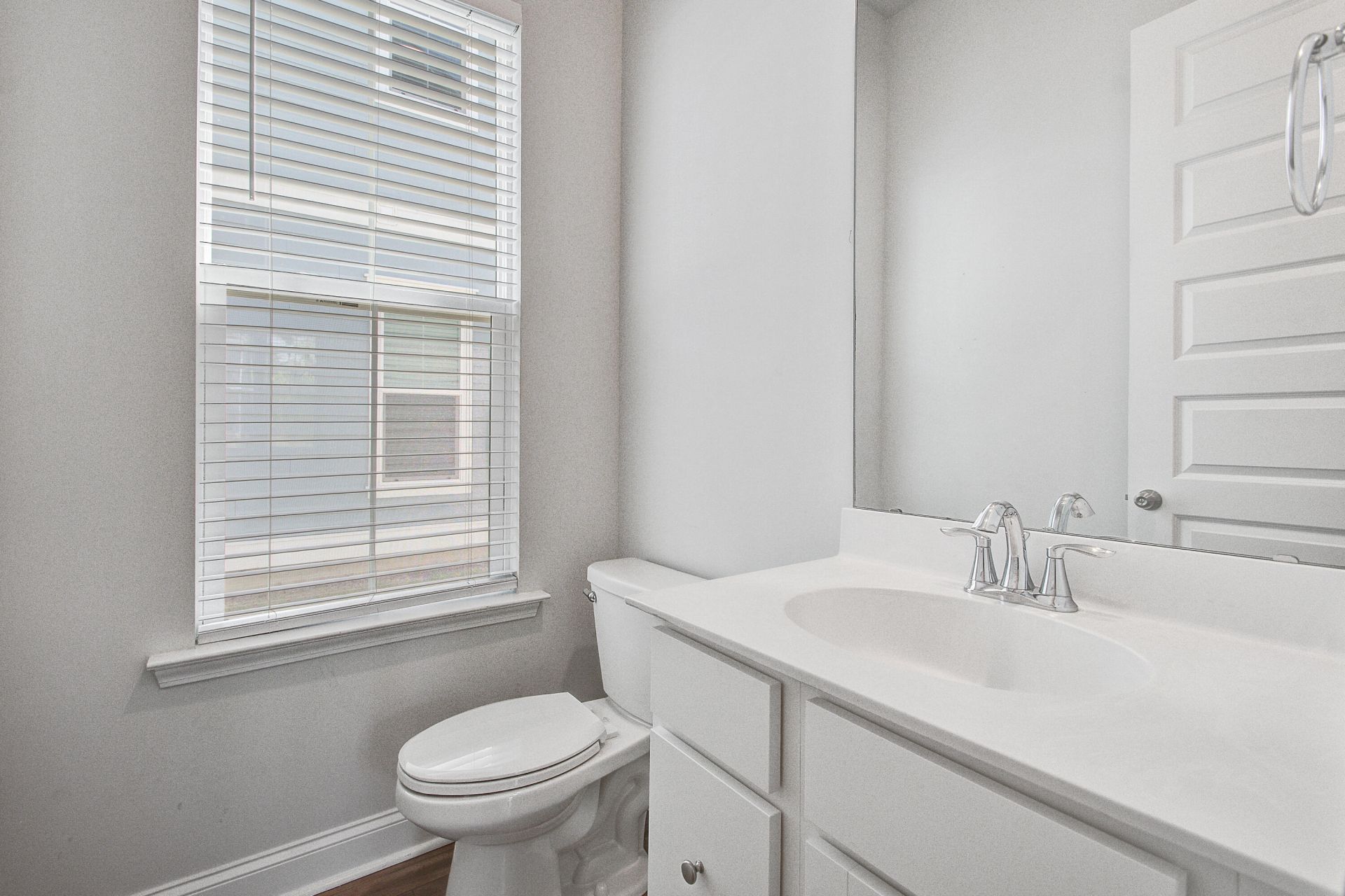 416 W Respite Lane Photo 21