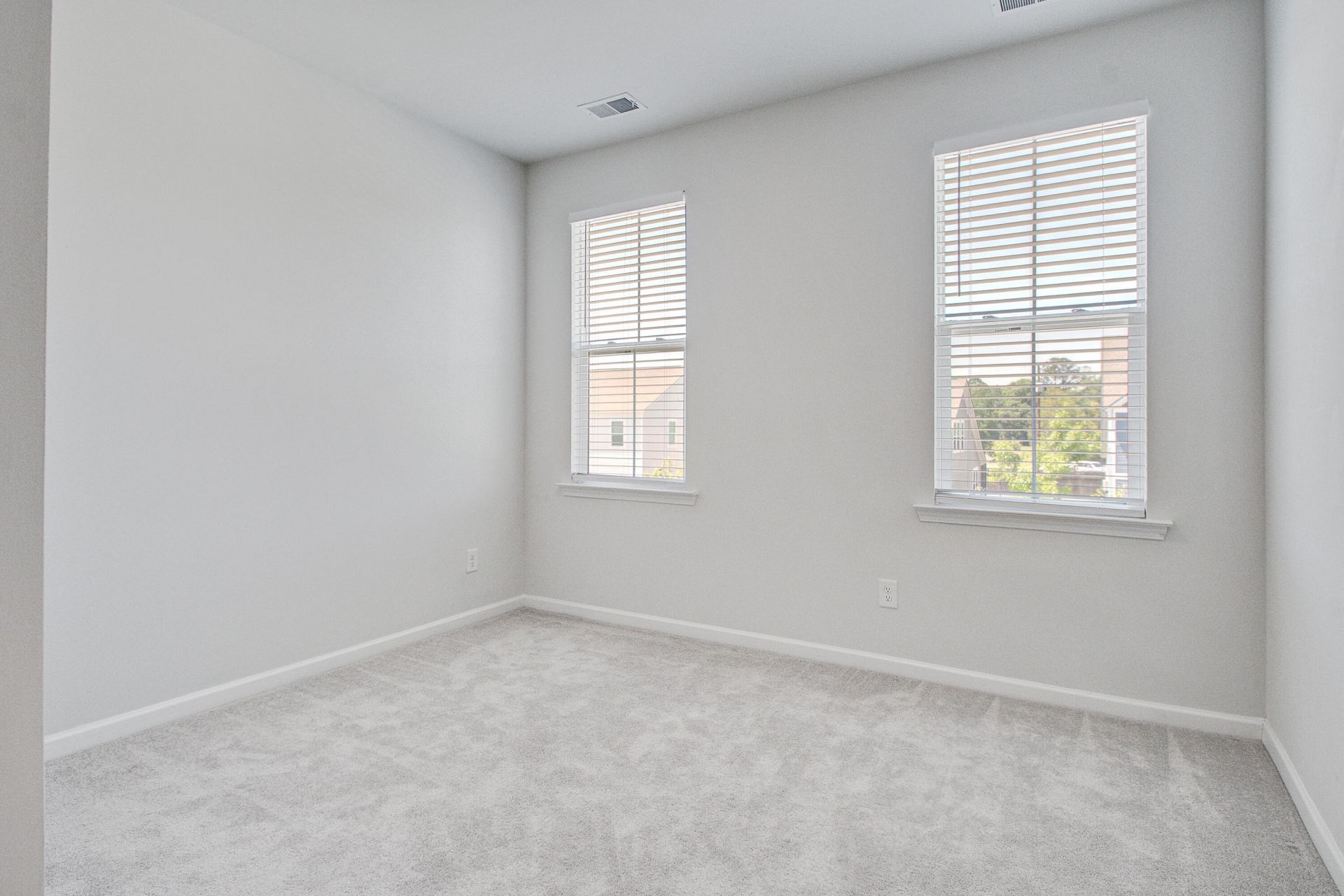 416 W Respite Lane Photo 27