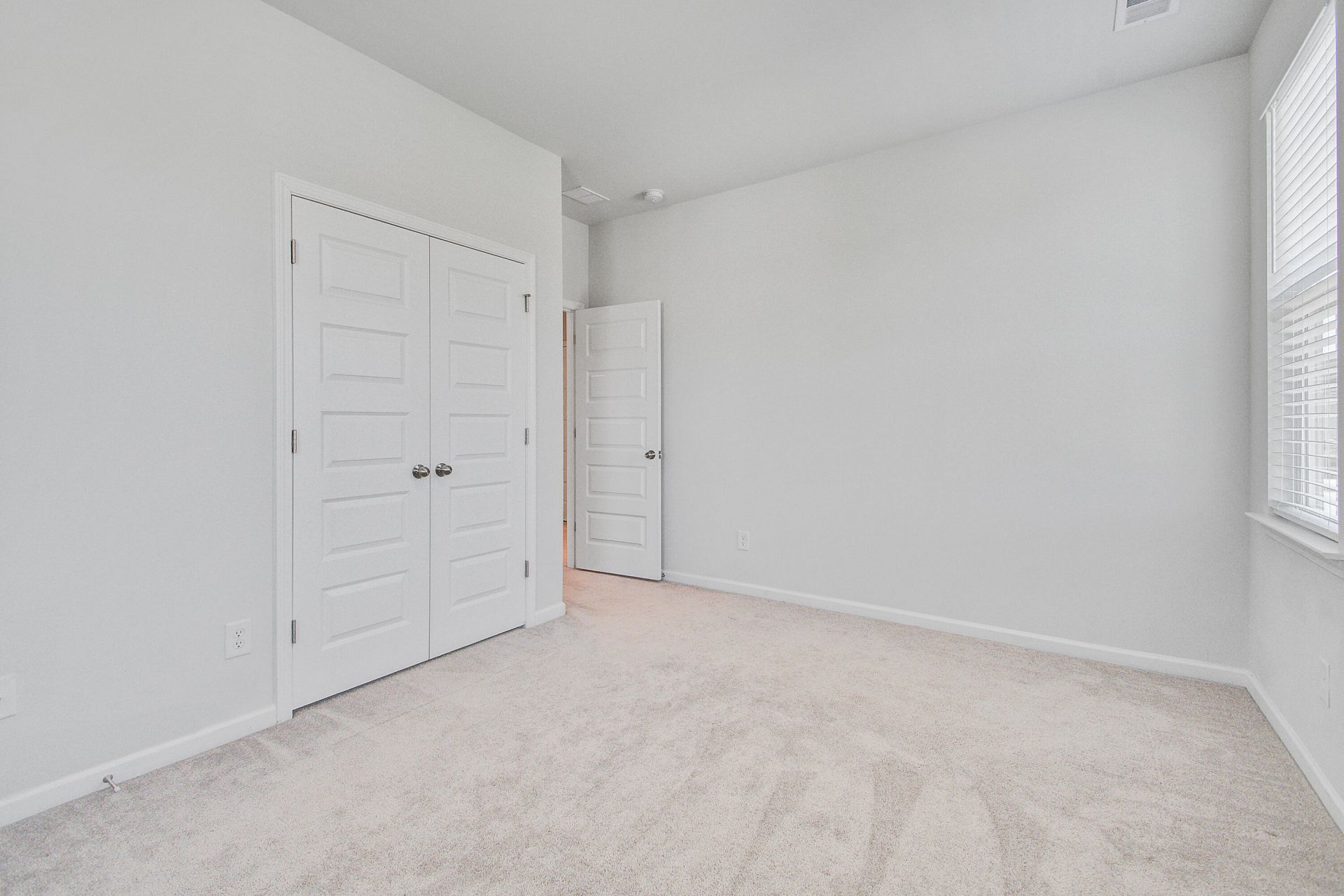 416 W Respite Lane Photo 31