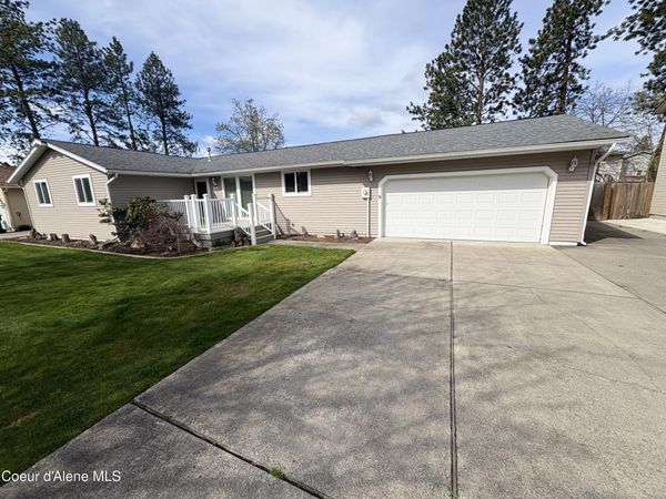 416 S Timber LN , Post Falls, ID 83854
