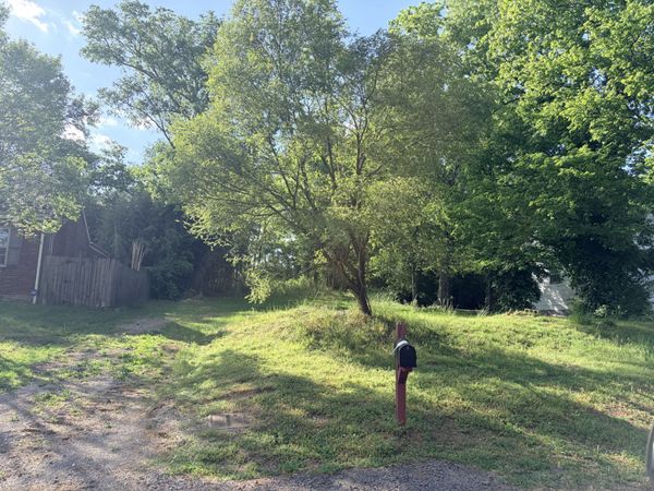 2605 Inga St , Nashville, TN 37216