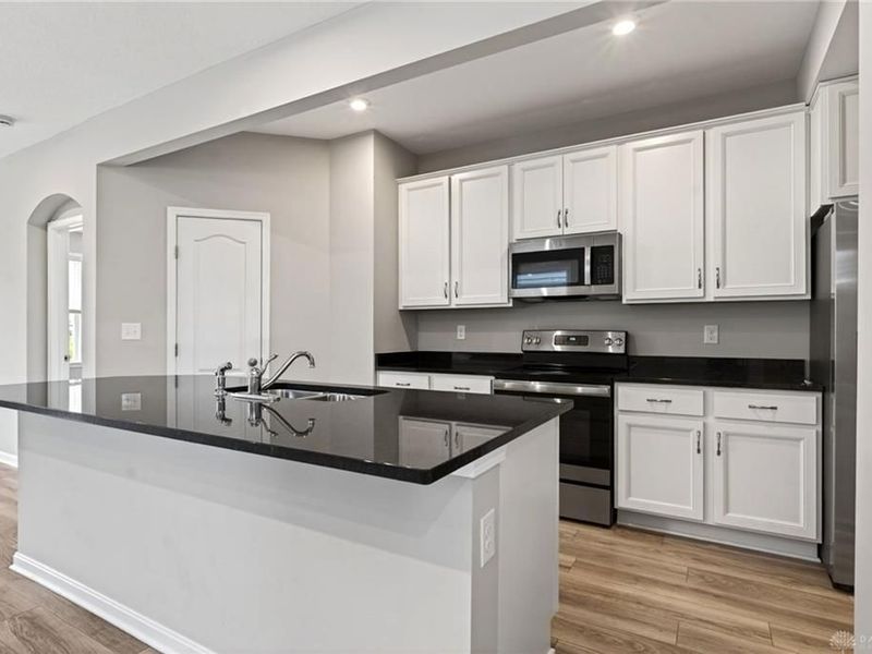 1527 Summerview Lane, Milford, OH 45150 Photo 7