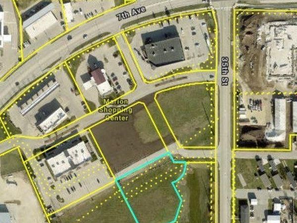 772 35th Street, Marion, IA 52302