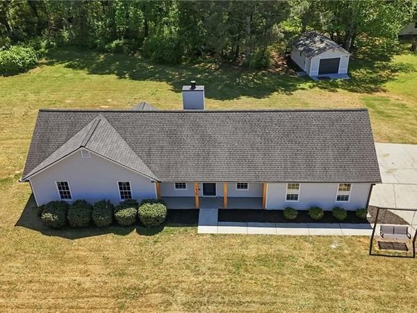 1230 Park Street , Loganville, GA 30052