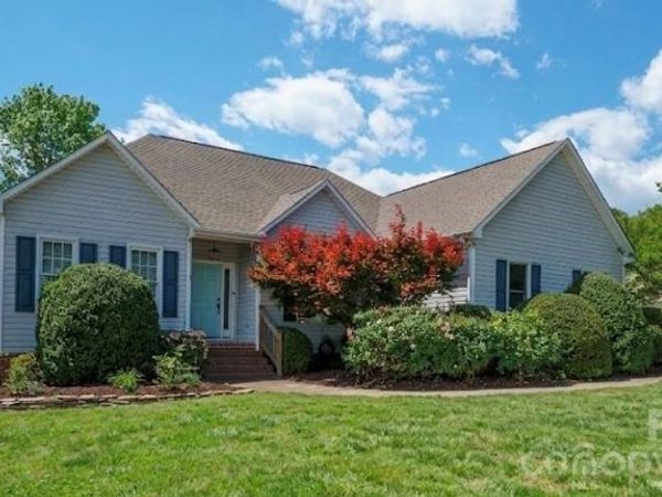 12500 Willow Grove Way, Huntersville, NC 28078