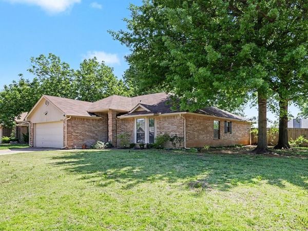 1820 Zion Place, Edmond, OK 73003