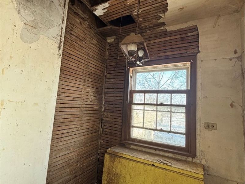 6377 Stumph Road, Parma Heights, OH 44130 Photo 14