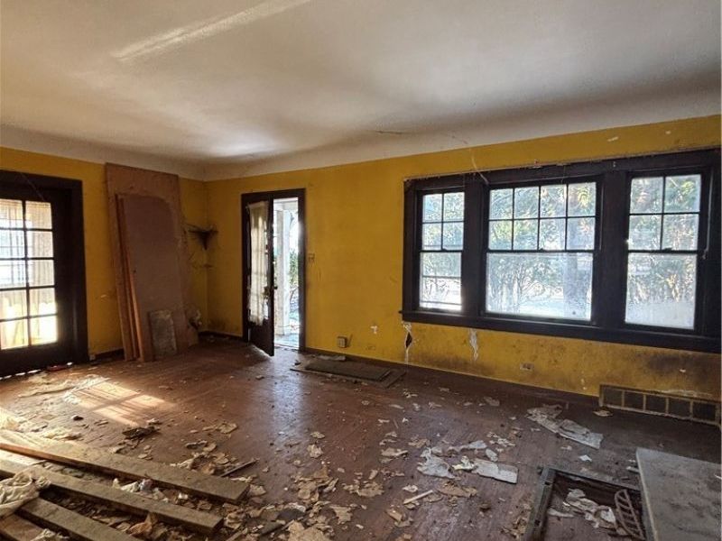 6377 Stumph Road , Parma Heights, OH 44130 Photo 7