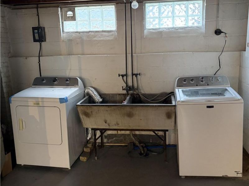 6106 Pelham Drive, Parma, OH 44129 Photo 22