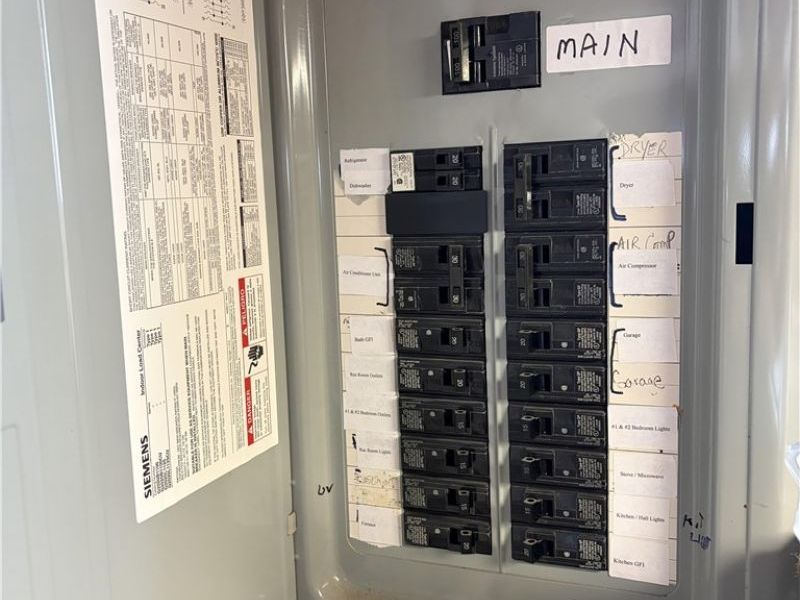 6106 Pelham Drive, Parma, OH 44129 Photo 23