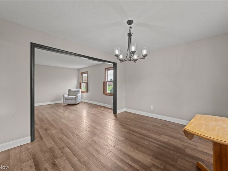 165 Valley Brook Boulevard, Hinckley, OH 44233 Photo 12