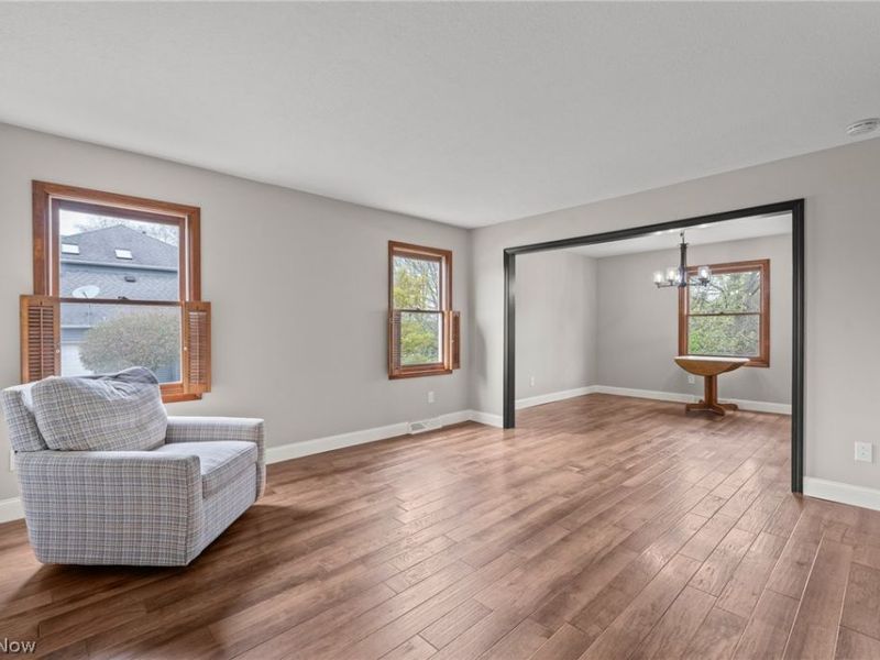 165 Valley Brook Boulevard, Hinckley, OH 44233 Photo 19