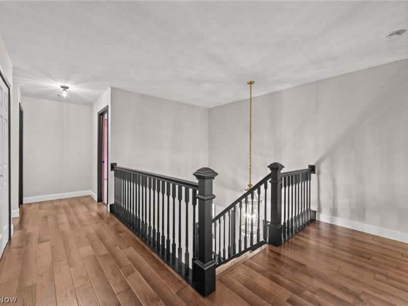 165 Valley Brook Boulevard, Hinckley, OH 44233 Photo 24