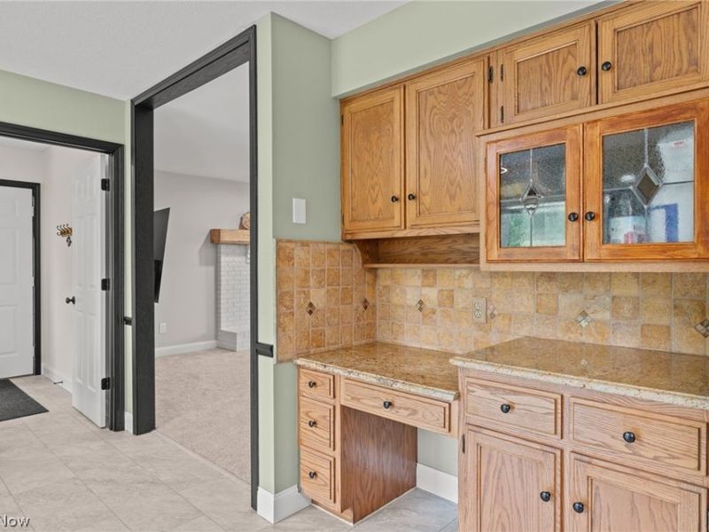 165 Valley Brook Boulevard, Hinckley, OH 44233 Photo 8