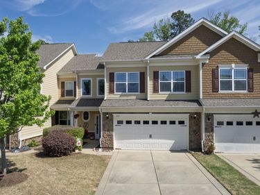 225 Mayfield Drive, Apex, NC 27539