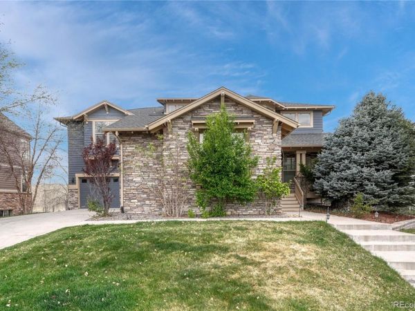 6825 Robertsdale , Aurora, CO 80016
