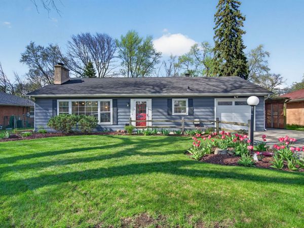 451 Colorado Avenue , Aurora, IL 60506