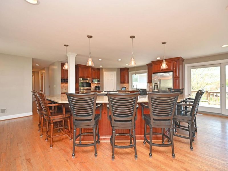 6866 Kenwood Road, Cincinnati, OH 45243 Photo 22