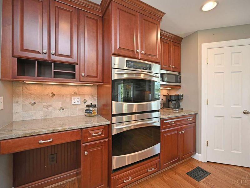 6866 Kenwood Road, Cincinnati, OH 45243 Photo 27