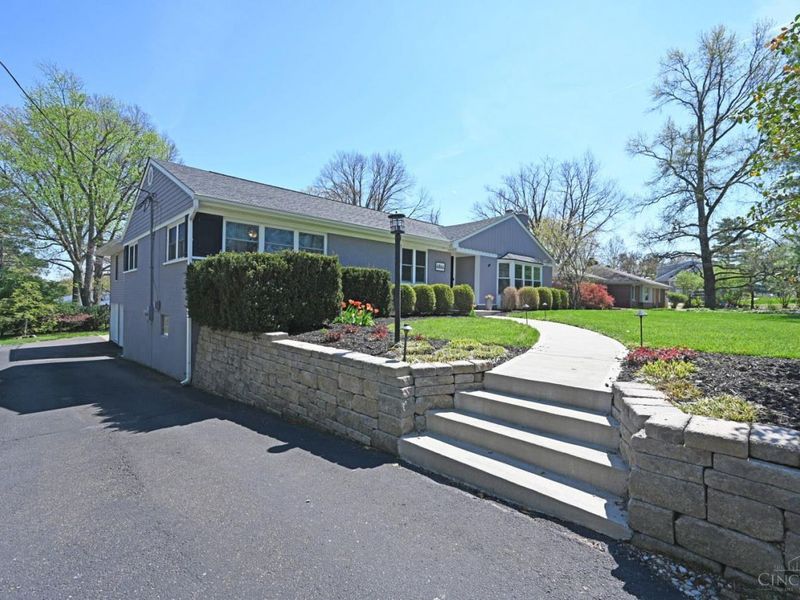 6866 Kenwood Road, Cincinnati, OH 45243 Photo 9