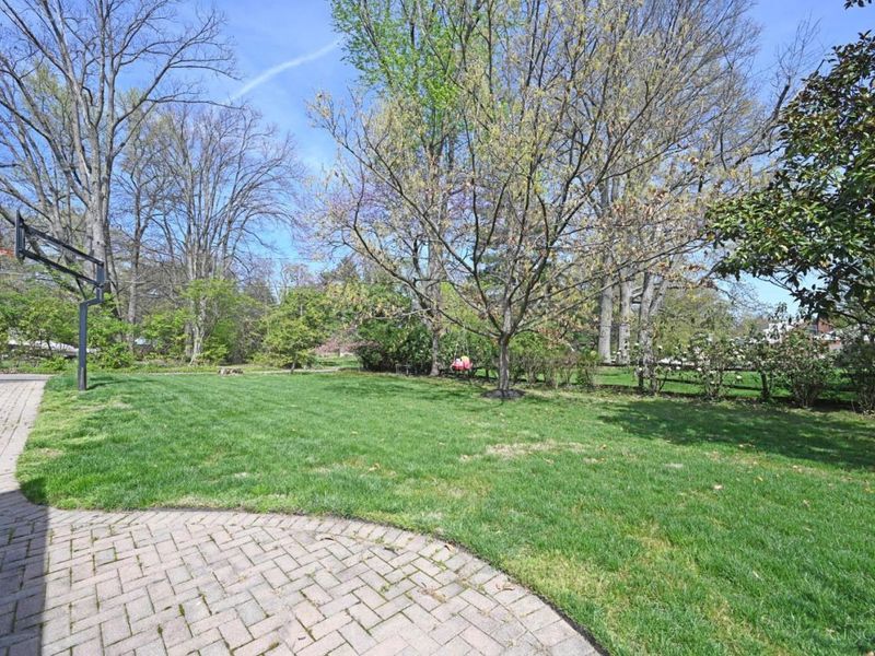 6866 Kenwood Road, Cincinnati, OH 45243 Photo 97