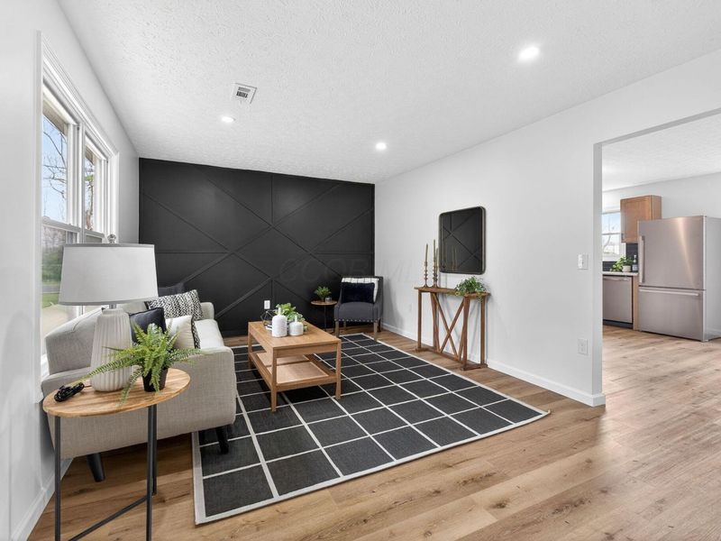 88 1st Avenue SW, Etna, OH 43062 Photo 2