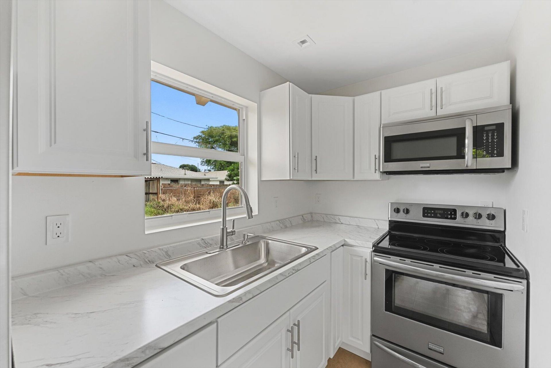 821 Northview Drive, Jupiter, FL 33458 Photo