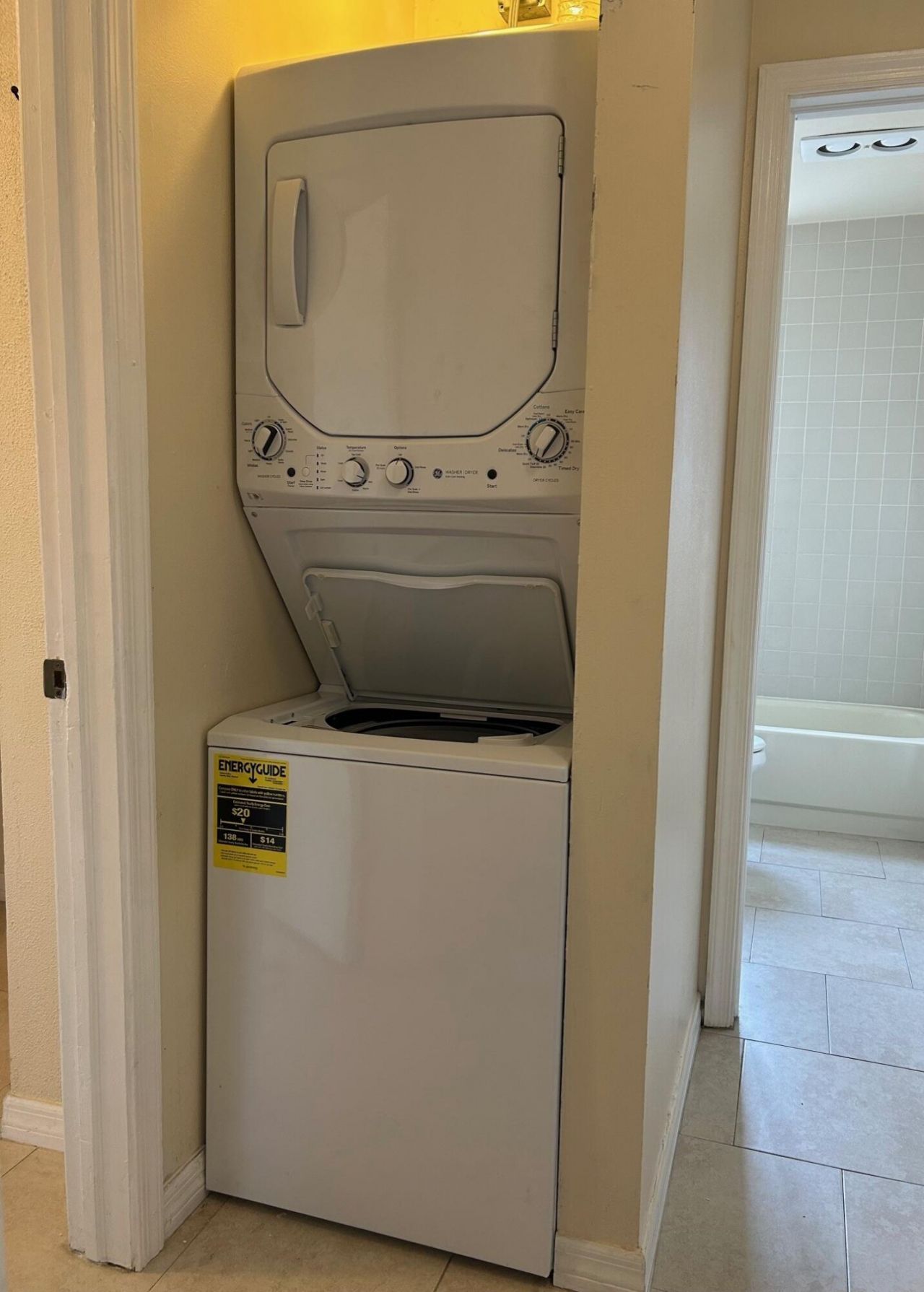 139 Sparrow Drive, Unit 2h, Royal Palm Beach, FL 33411 Photo