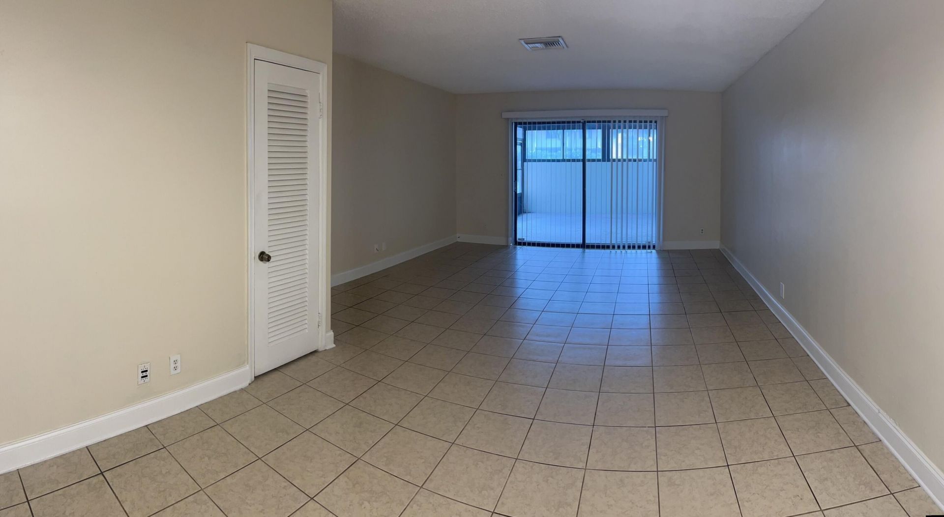 139 Sparrow Drive, Unit 2h, Royal Palm Beach, FL 33411 Photo