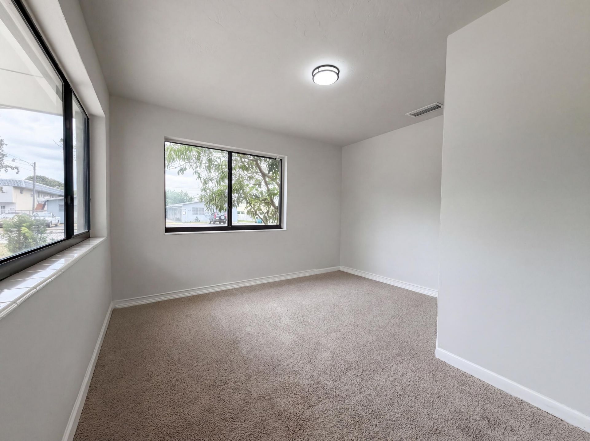 820 NW 78th Avenue, Pembroke Pines, FL 33024 Photo