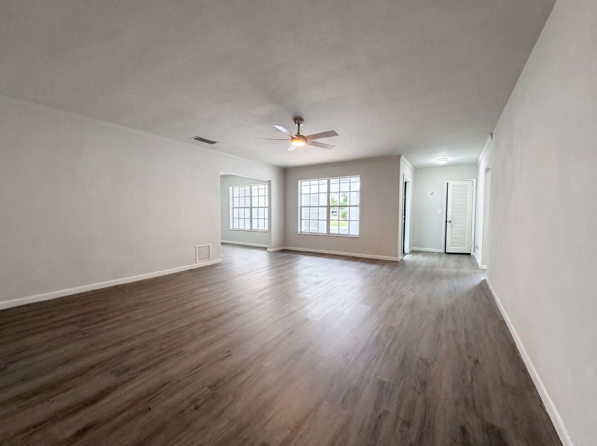 820 NW 78th Avenue, Pembroke Pines, FL 33024 Photo