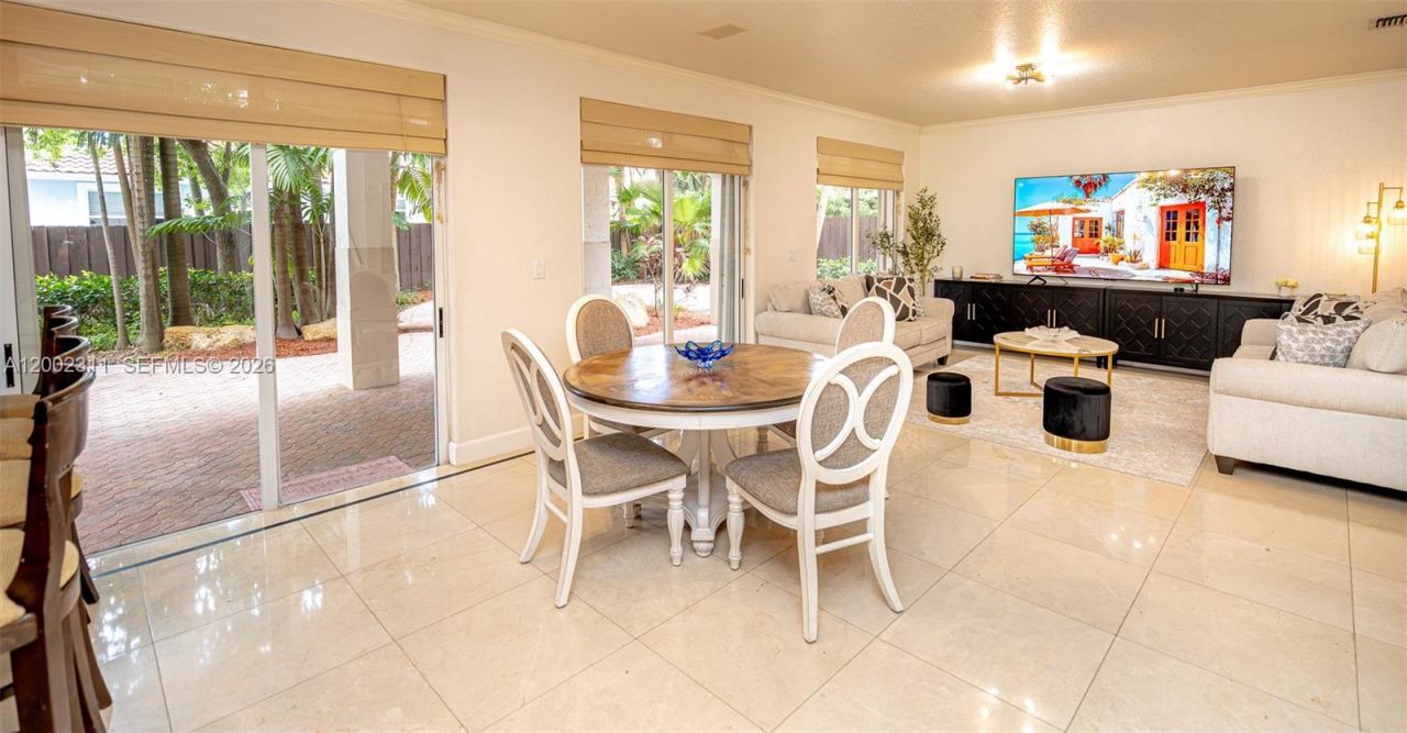 6772 NW 111th Ave , Doral, FL 33178 Photo