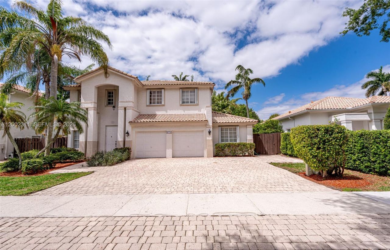 6772 NW 111th Ave , Doral, FL 33178 Photo