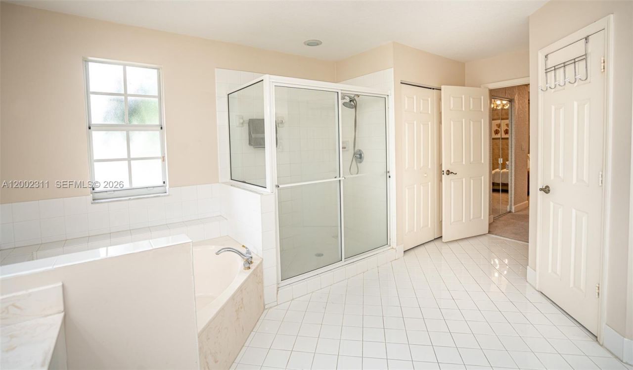 6772 NW 111th Ave , Doral, FL 33178 Photo