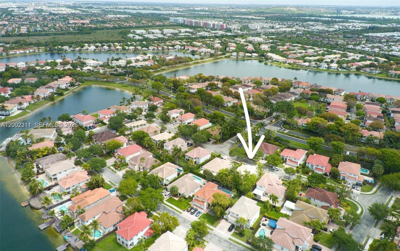 6772 NW 111th Ave , Doral, FL 33178 Photo
