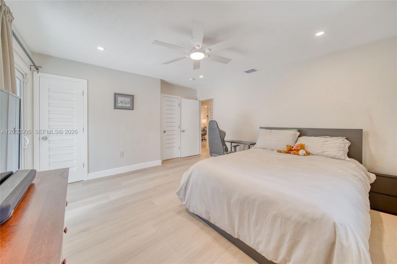 13700 SW 74th Ct , Palmetto Bay, FL 33158 Photo