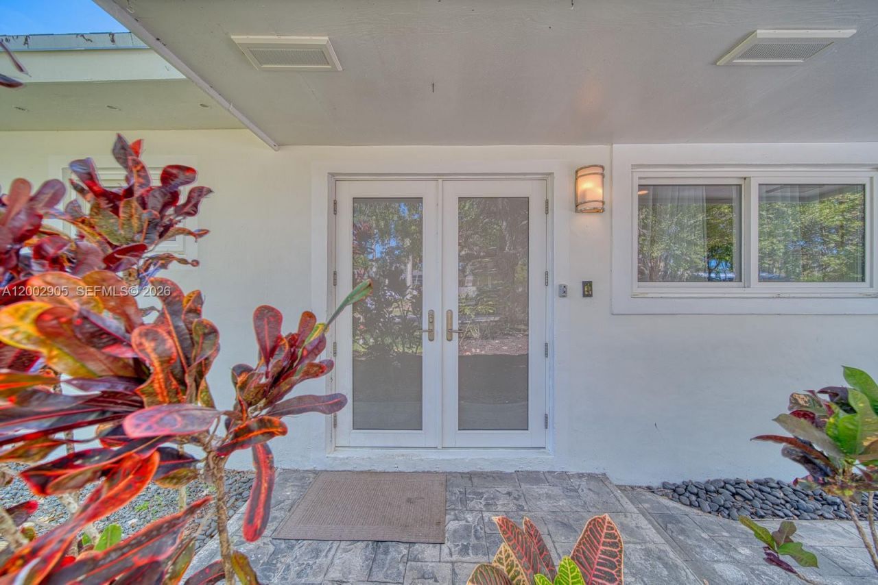 13700 SW 74th Ct , Palmetto Bay, FL 33158 Photo