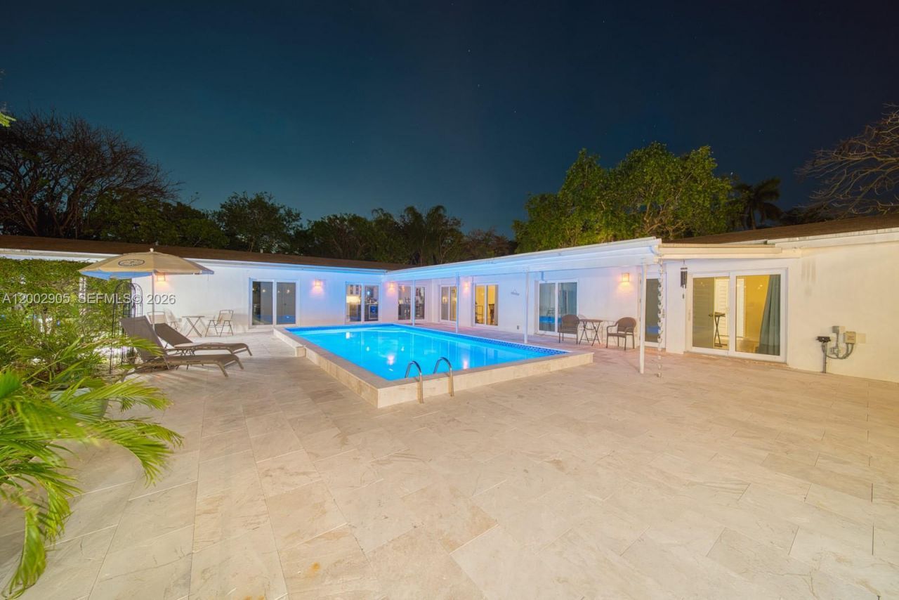 13700 SW 74th Ct , Palmetto Bay, FL 33158 Photo