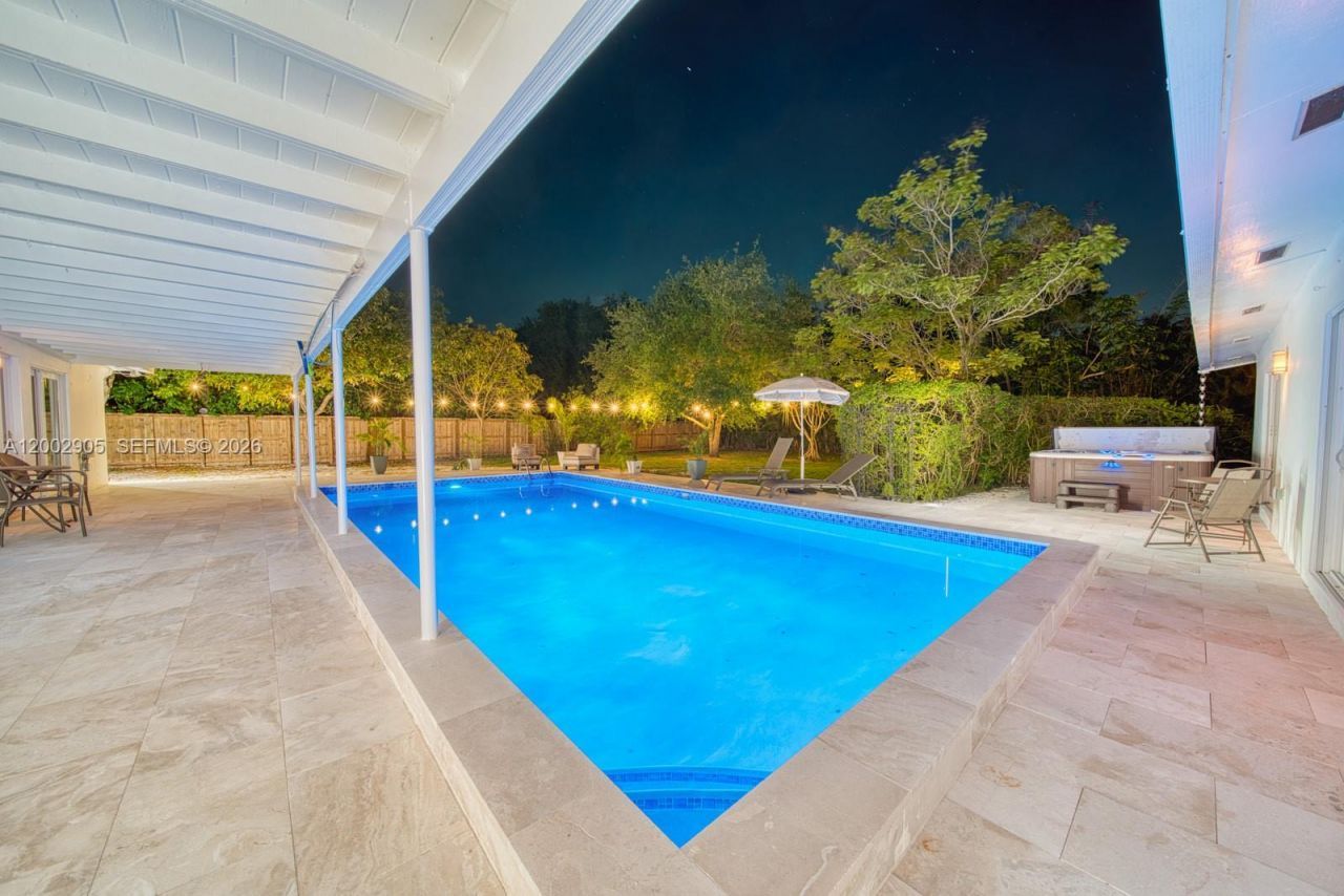 13700 SW 74th Ct , Palmetto Bay, FL 33158 Photo