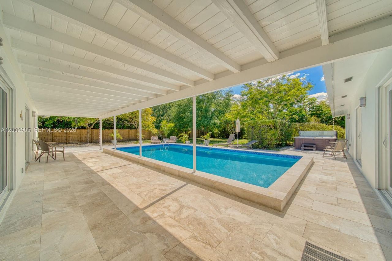 13700 SW 74th Ct , Palmetto Bay, FL 33158 Photo