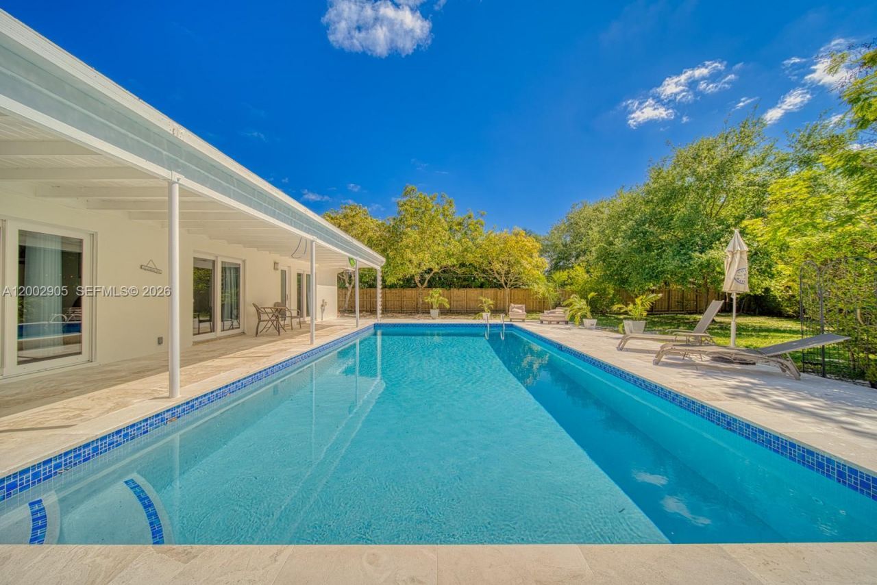 13700 SW 74th Ct , Palmetto Bay, FL 33158 Photo