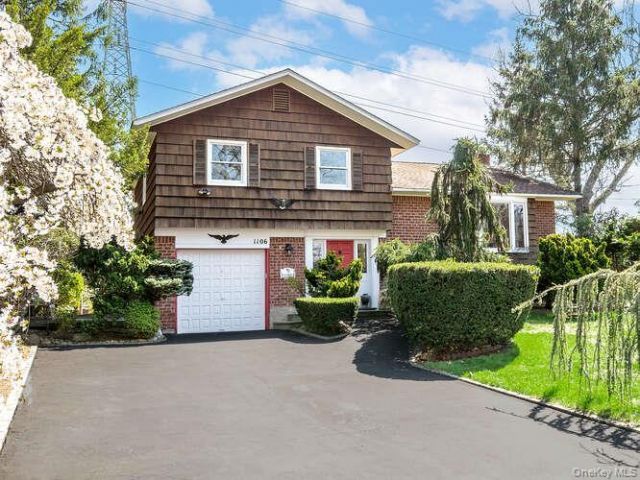 1106 Glen Cove Avenue , Glen Head, NY 11545 Main Photo