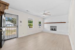 4148 Pine Dr. photo 4