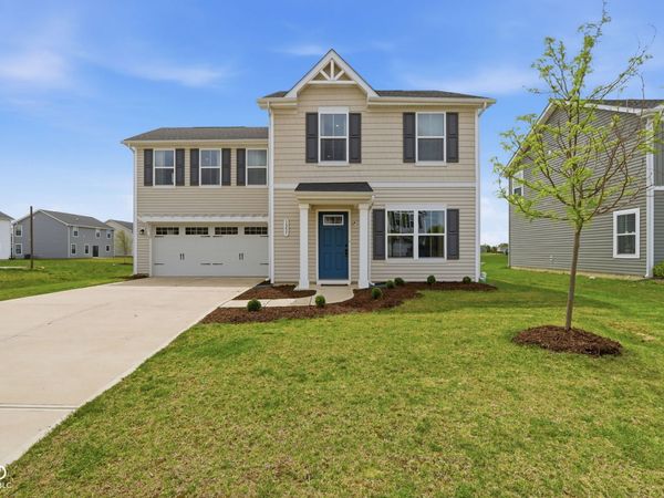 1357 Cascades Drive , Greenfield, IN 46140