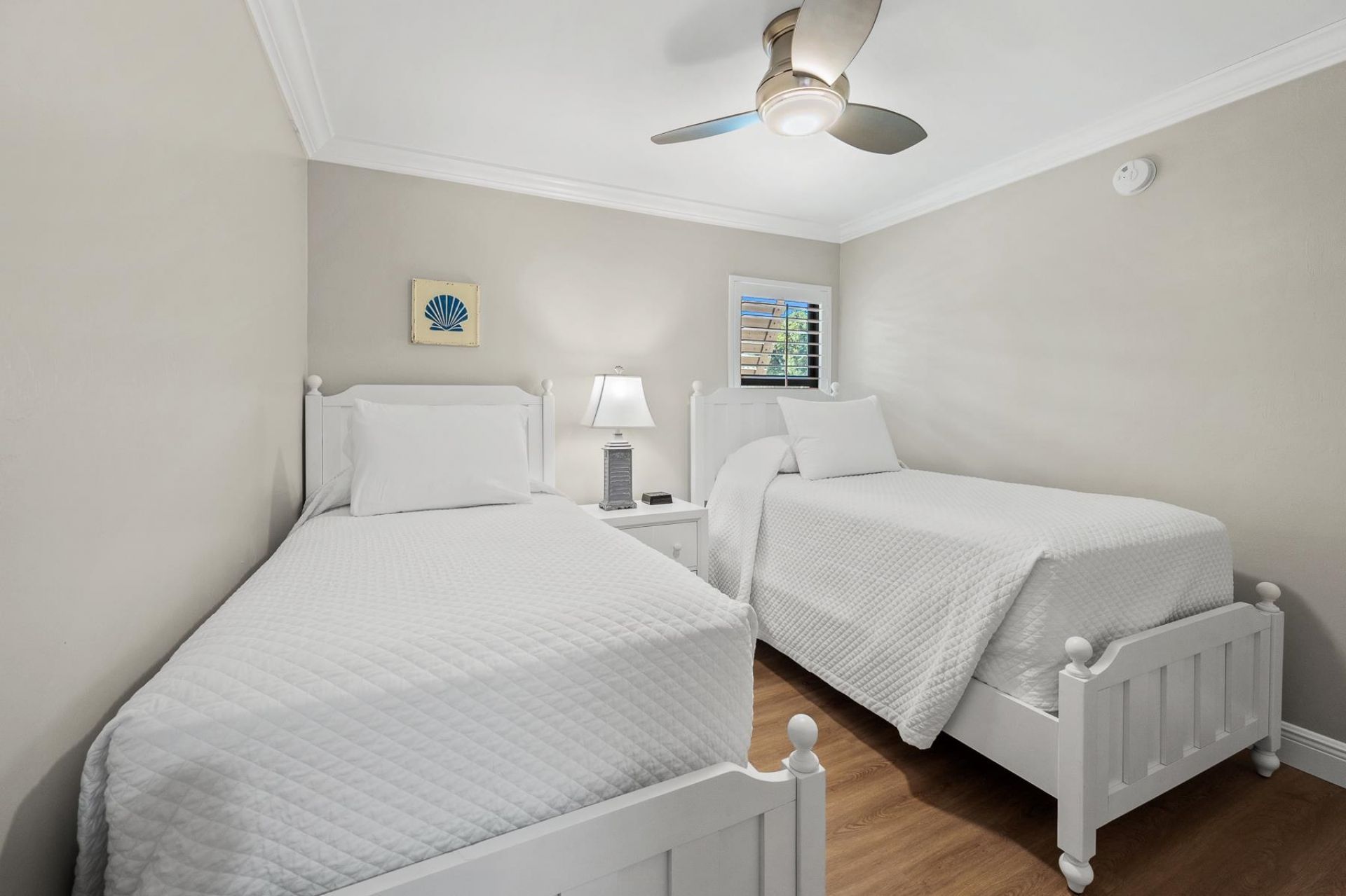 845 E Gulf Dr, Unit 611, Sanibel, FL 33957 Photo