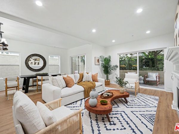 11115 Acama Street, Unit 104, Studio City, CA 91602