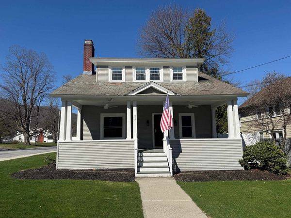 231 Washington Avenue, Bennington, VT 05201