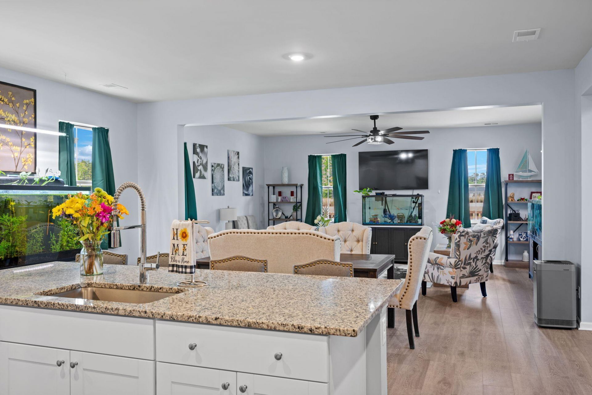 1037 Fitzgerald Court Photo 24