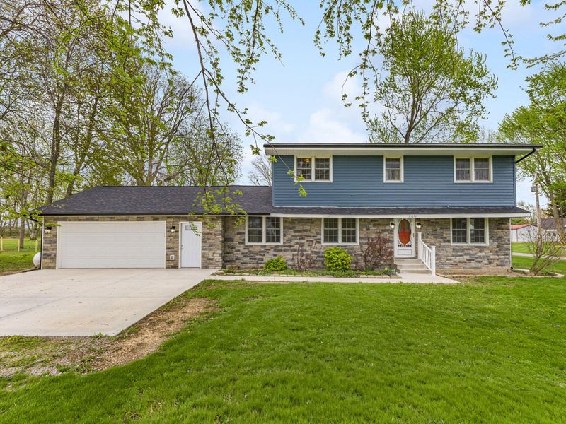 23634 Center Street, Raymond, OH 43067 Photo 1